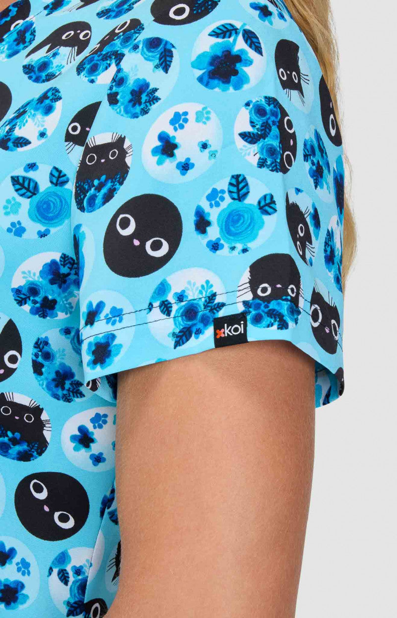 Artist Series 1122PRA Rosalie Top Blue Flower Cat