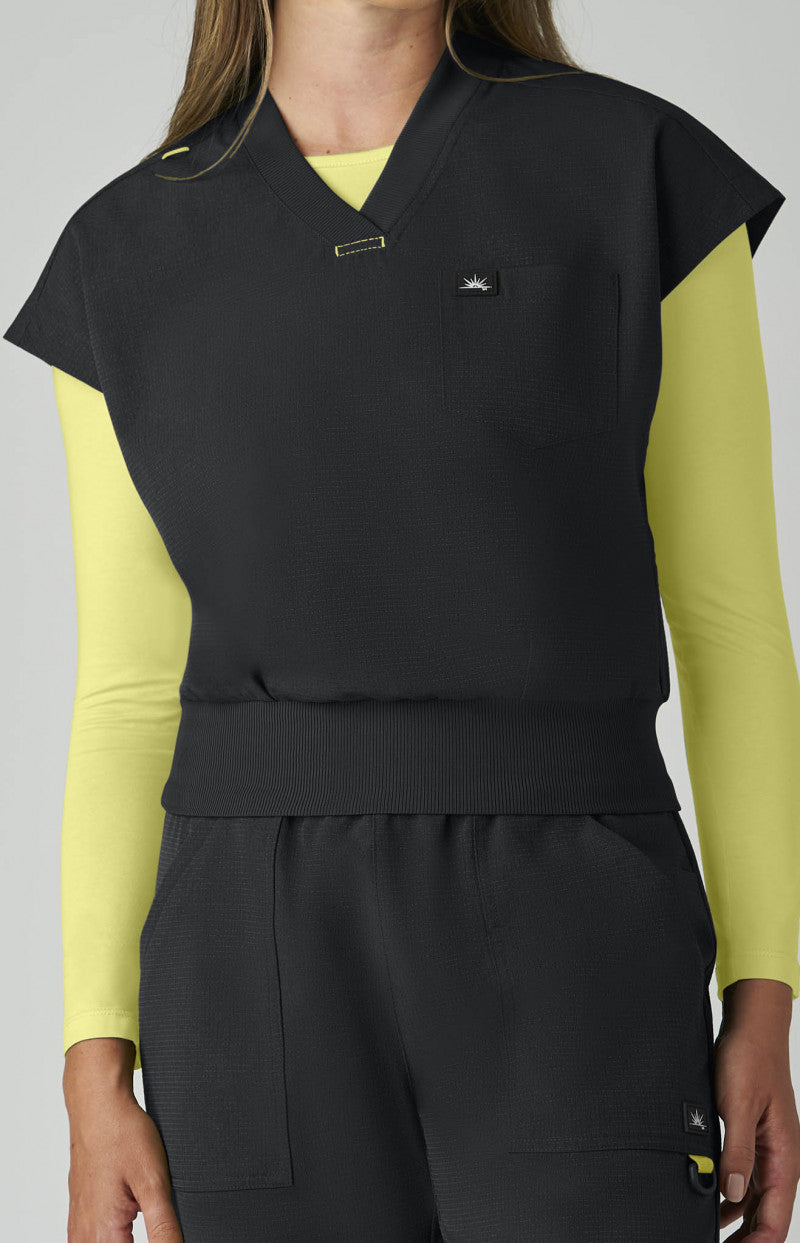 Koi Solis 1143 Trinity Top Charcoal