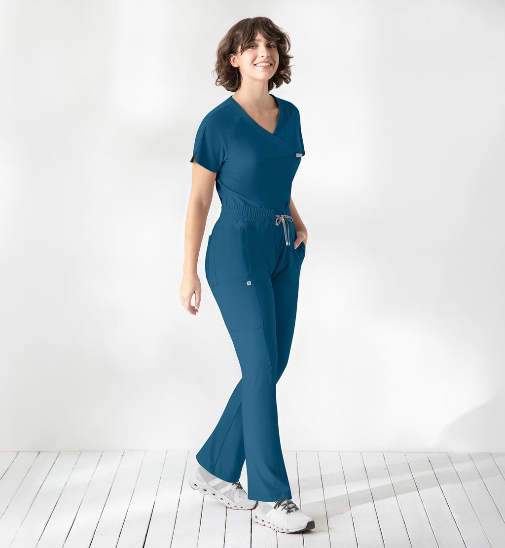 Embrace 2502 Luna Tuckable Y-Neck Top Caribbean Blue