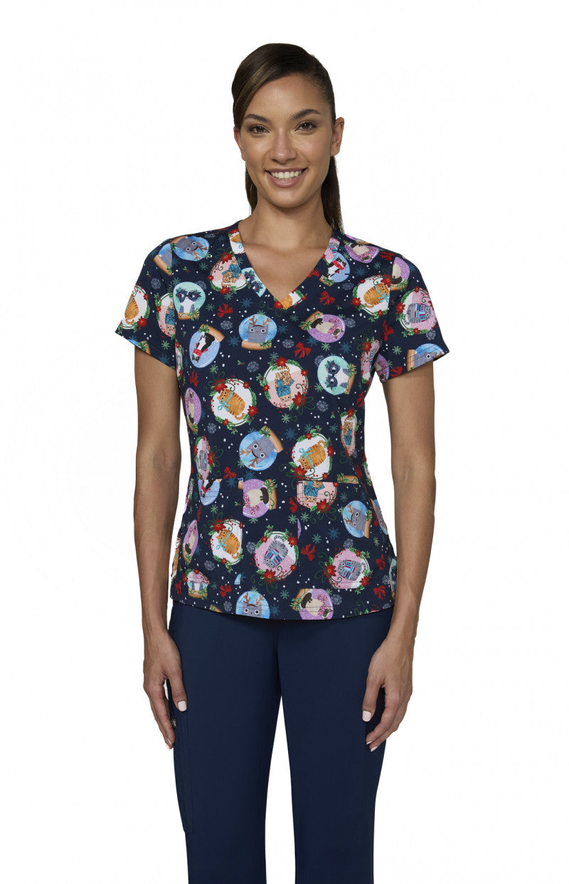 Basics 384PRA Leslie Top Holiday Cats