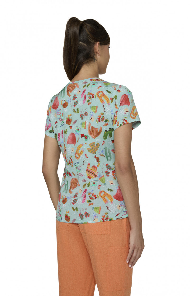 Basics 384PRA Leslie Top Tis The Season