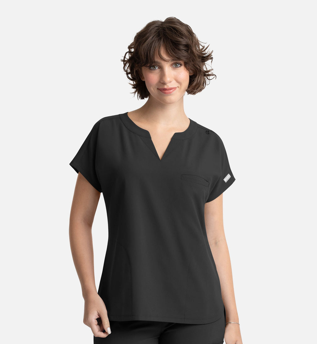 Momentum 5003 Women's Tuckable Dolman Top Black