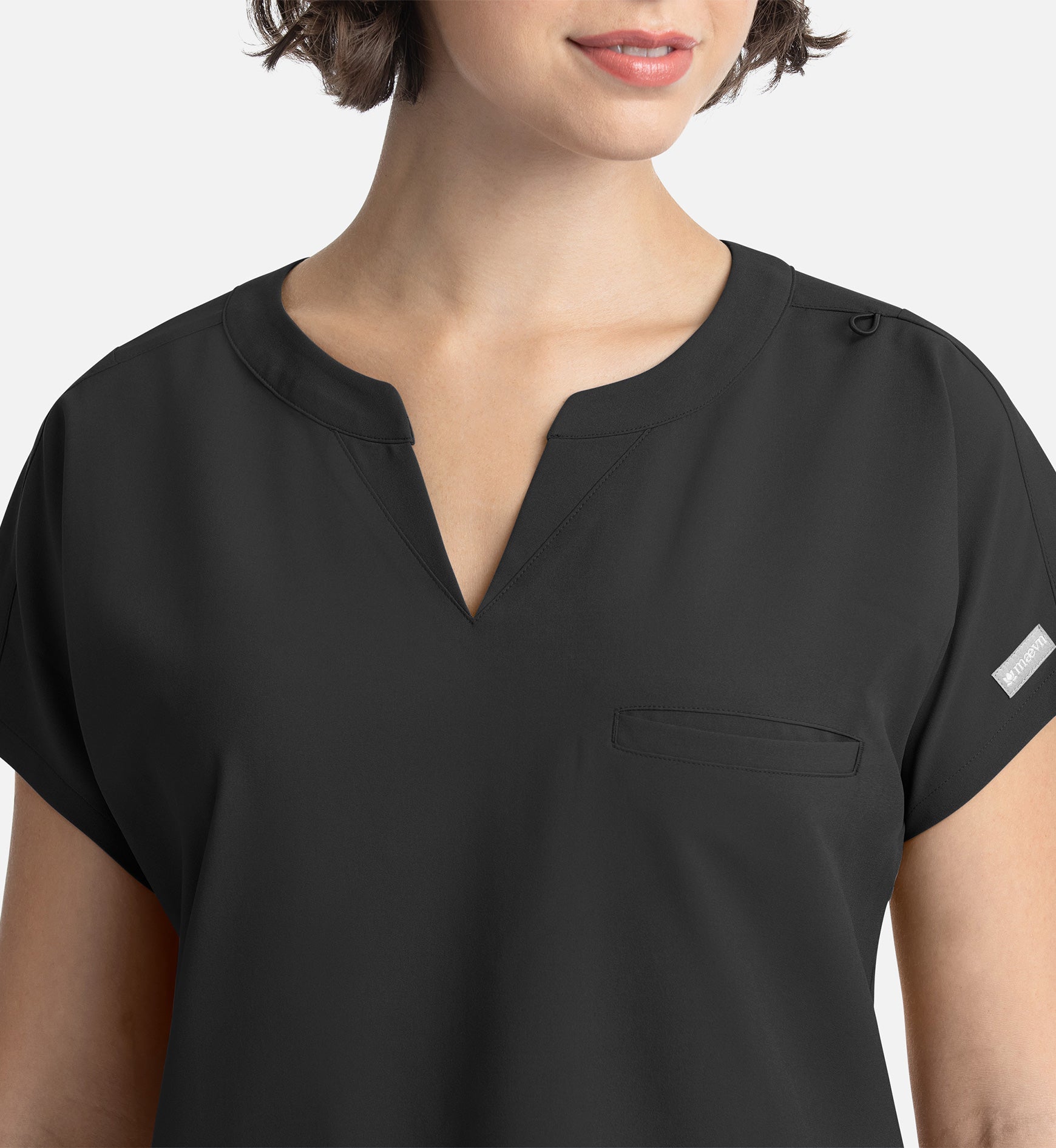 Momentum 5003 Women's Tuckable Dolman Top Black