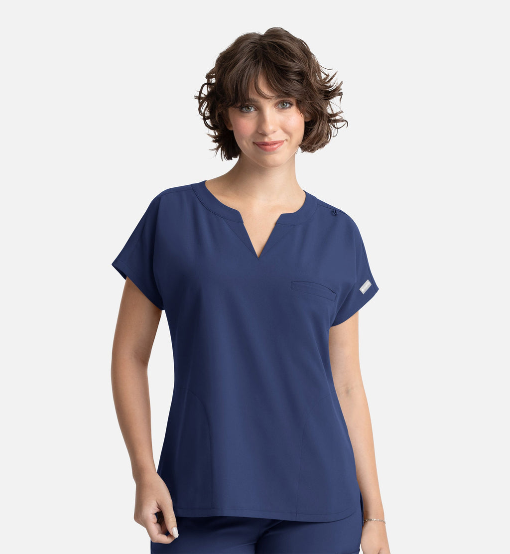 Momentum 5003 Women's Tuckable Dolman Top Navy