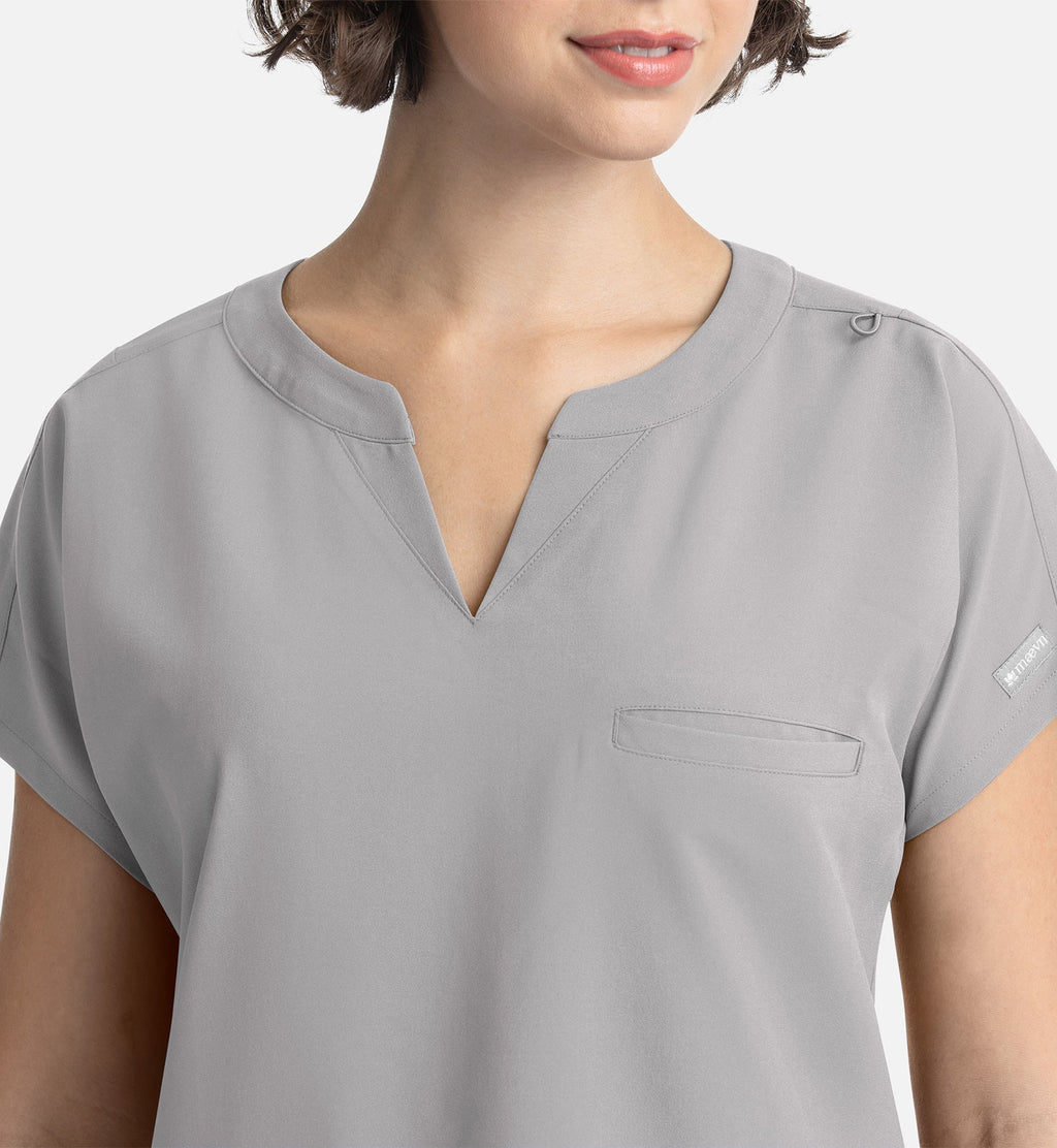 Momentum 5003 Women’s Tuckable Dolman Top Quiet Grey