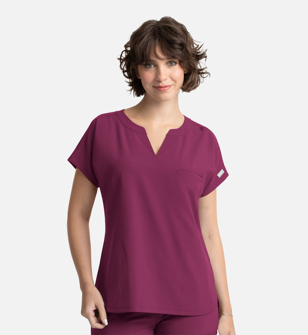 Momentum 5003 Women's Tuckable Dolman Top Wine