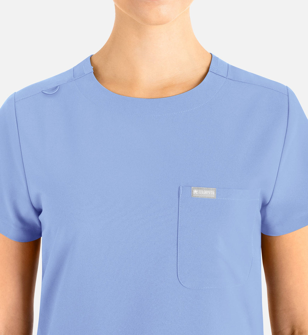 Momentum 5005 Women’s Tuckable Round Neck Top Ceil Blue