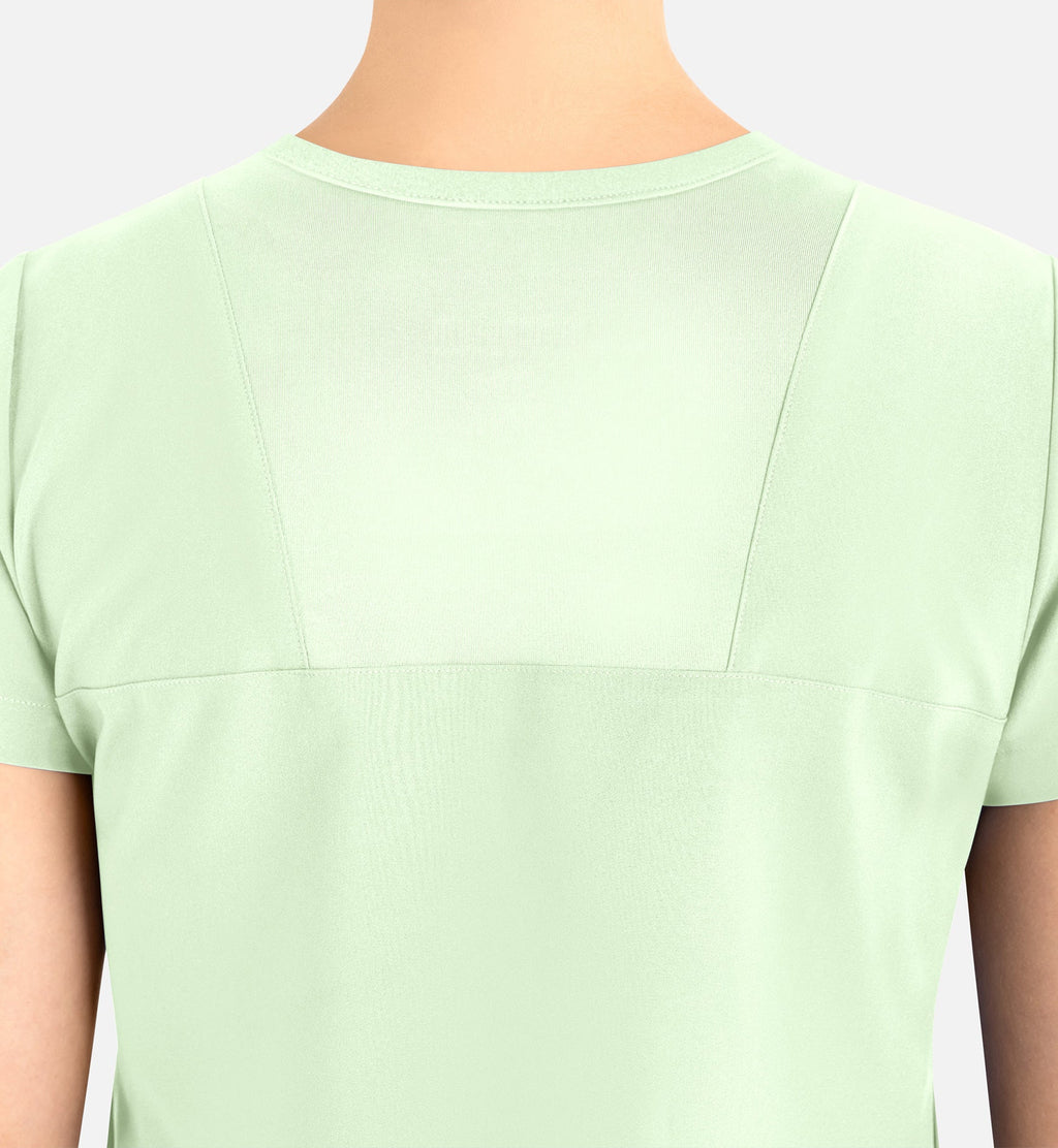 Momentum 5005 Women’s Tuckable Round Neck Top Honeydew