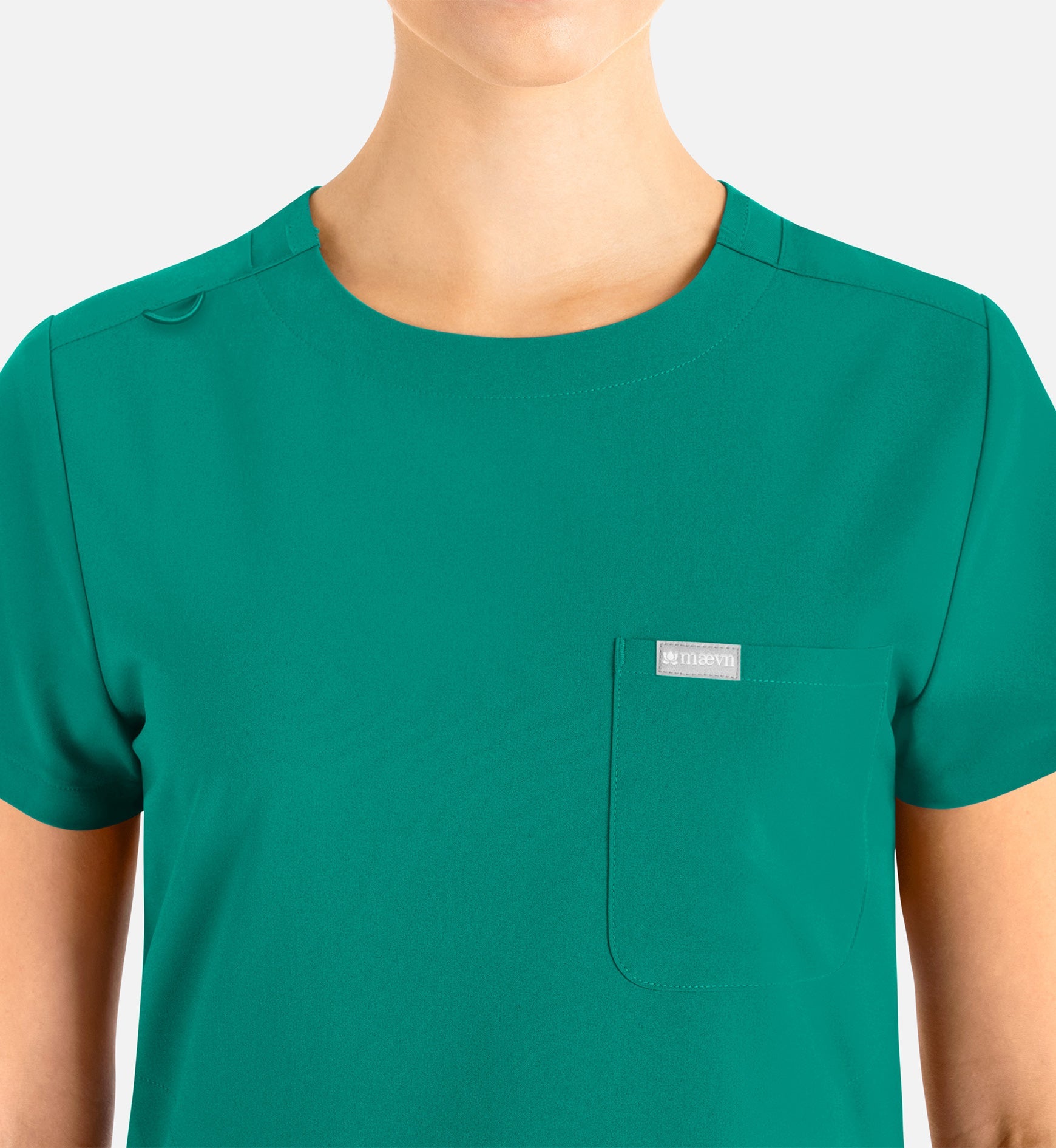 Momentum 5005 Women’s Tuckable Round Neck Top Hunter