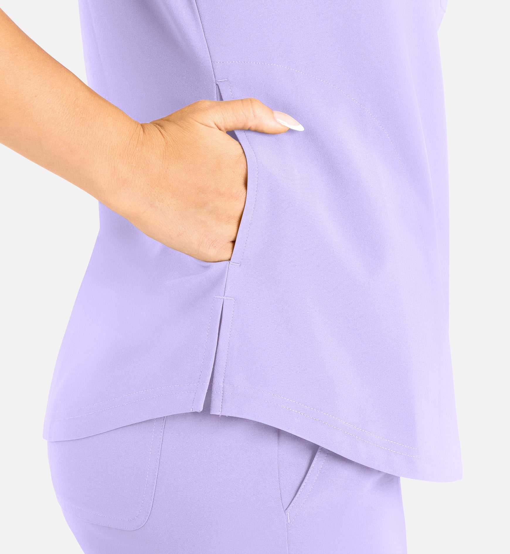 Momentum 5005 Women’s Tuckable Round Neck Top Lavender