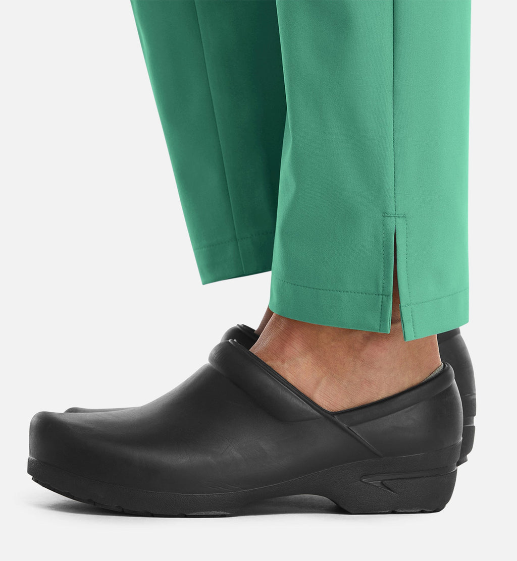 Momentum 5091 Women's Full Elastic Pull On Pants Surgical Green