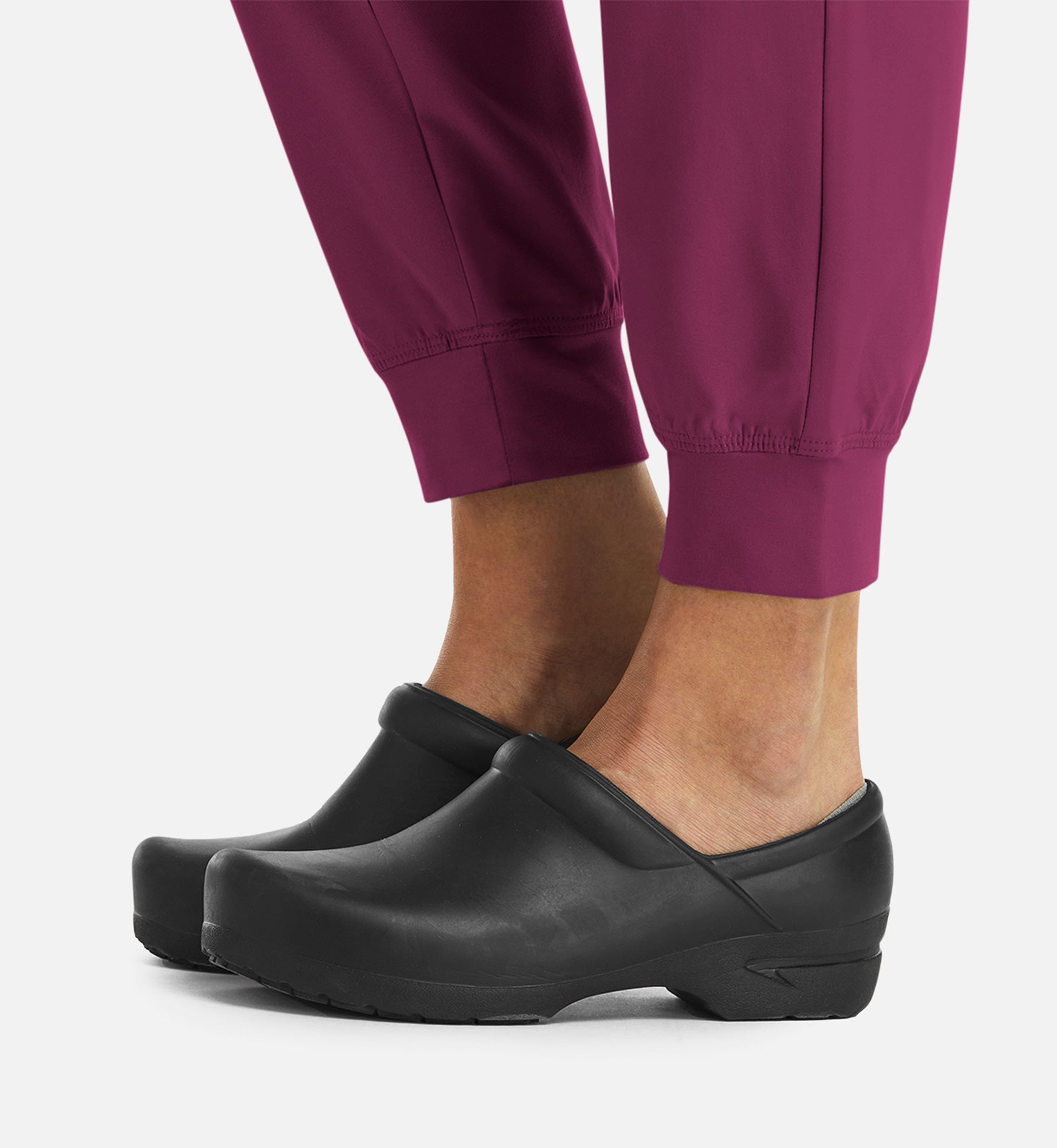 Momentum 5092 Women's Yoga Waist Jogger Wine