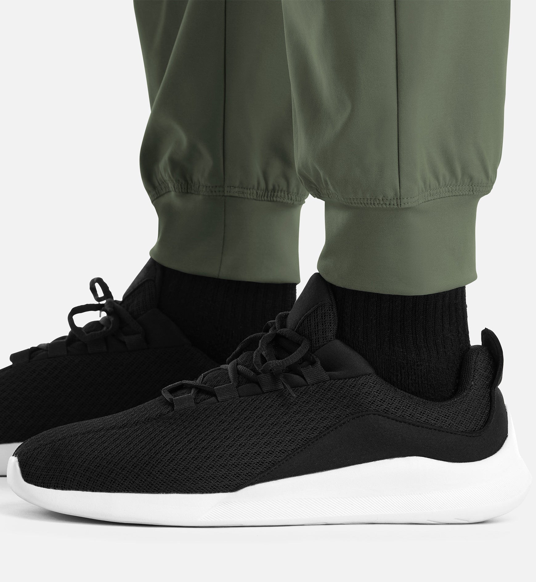 Momentum 5892 Men's Full Elastic Jogger Olive