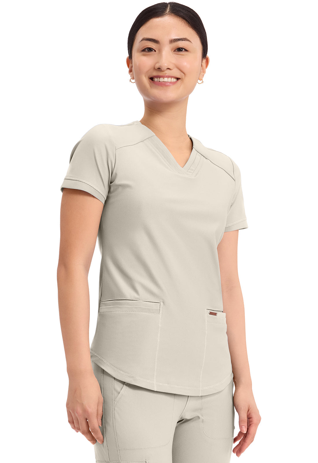 Form CK840 V-Neck Top Summer Sand