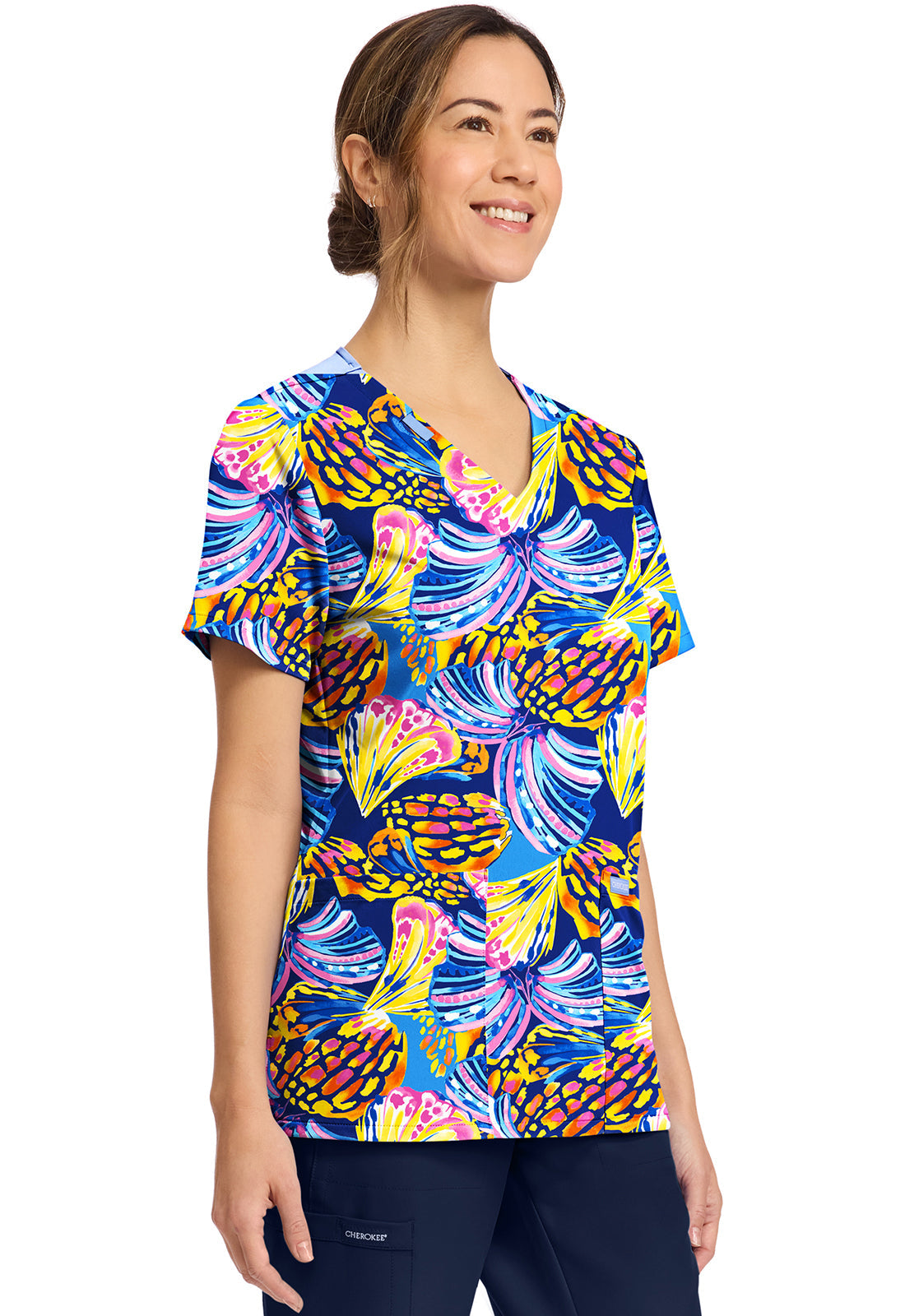 Cherokee Prints CK856 Women's Print V-Neck Top Winging It