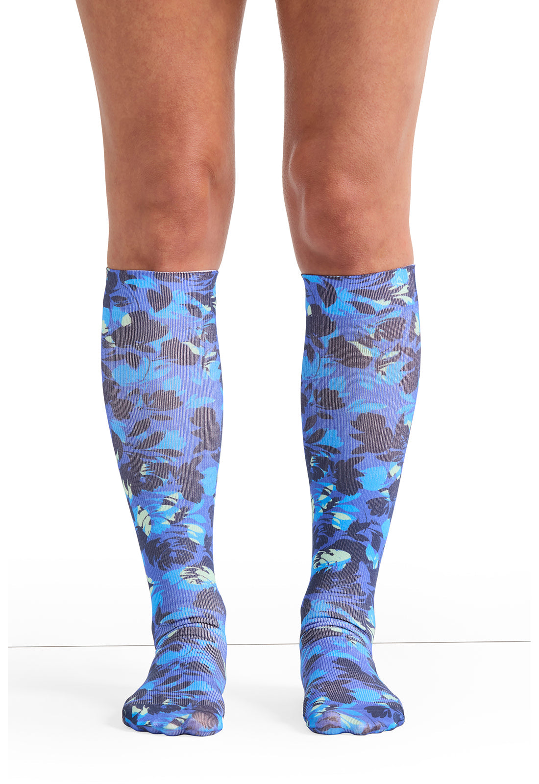 Legwear COMFORTSUPPOR Women's Knee High 8-15 mmHg Compression Sock Garden Silhouette