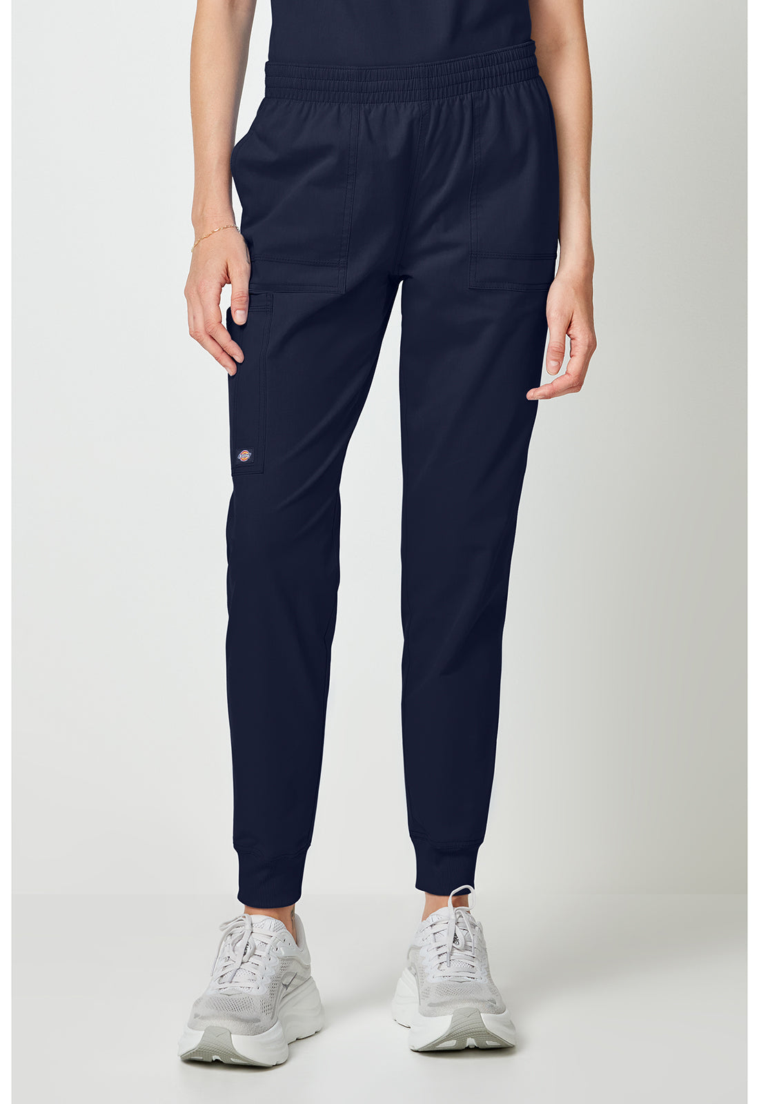 Forge DK275 Women's Mide Rise Cargo Scrub Joggers Navy