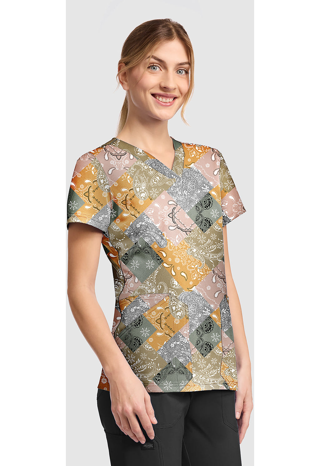 EDS DK667 Women's V-Neck Print Scrub Top Patch Paisley