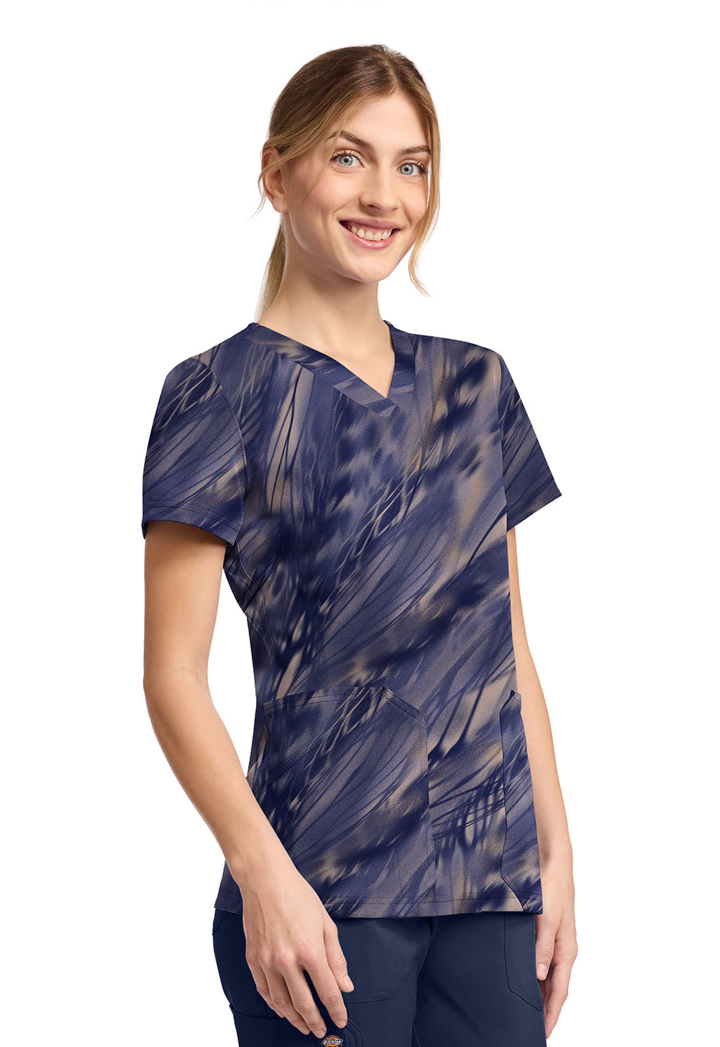 Prints DK667 V-Neck Print Top Watercolor Feather