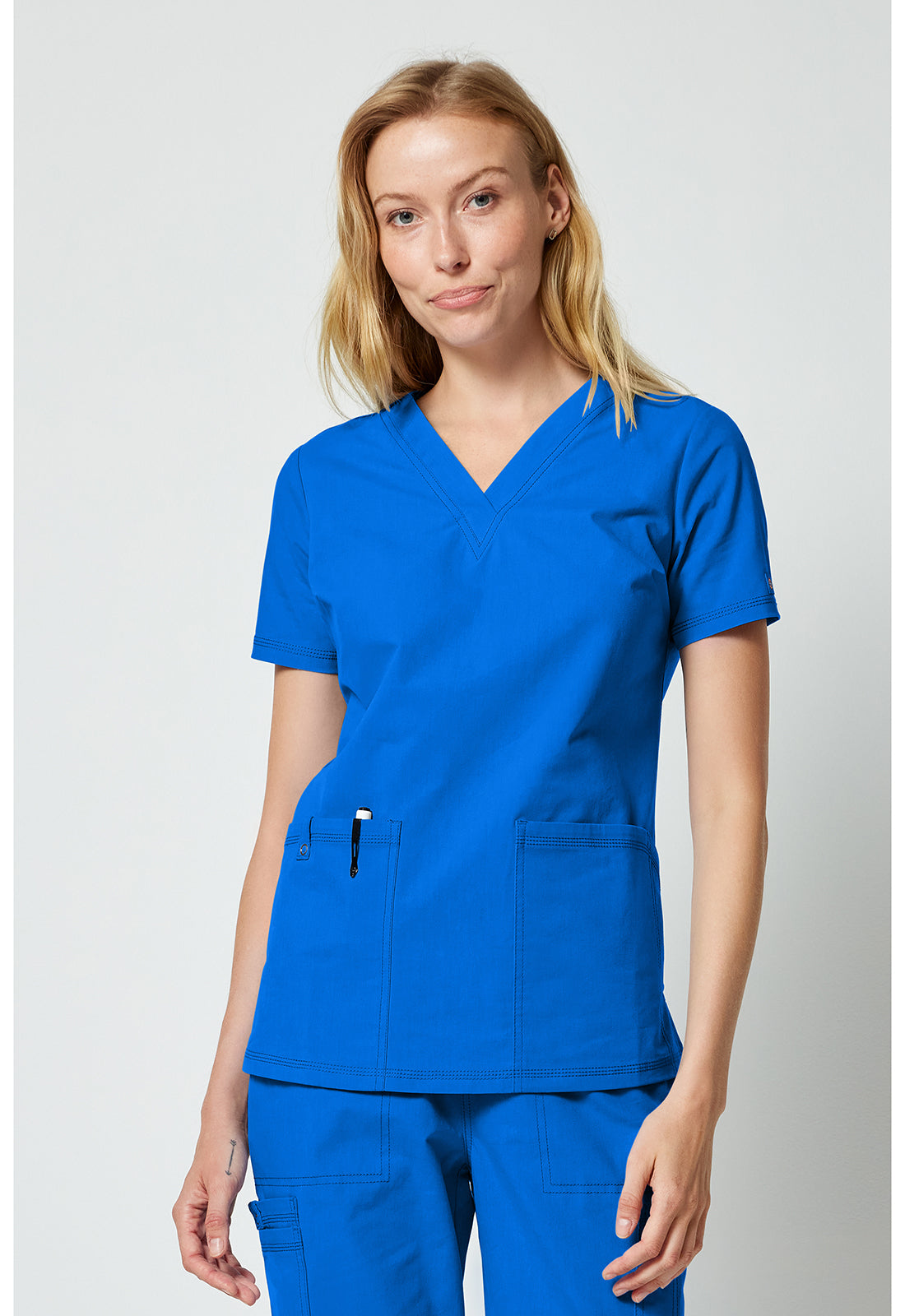 Forge DK856 Women's V-Neck Top Royal