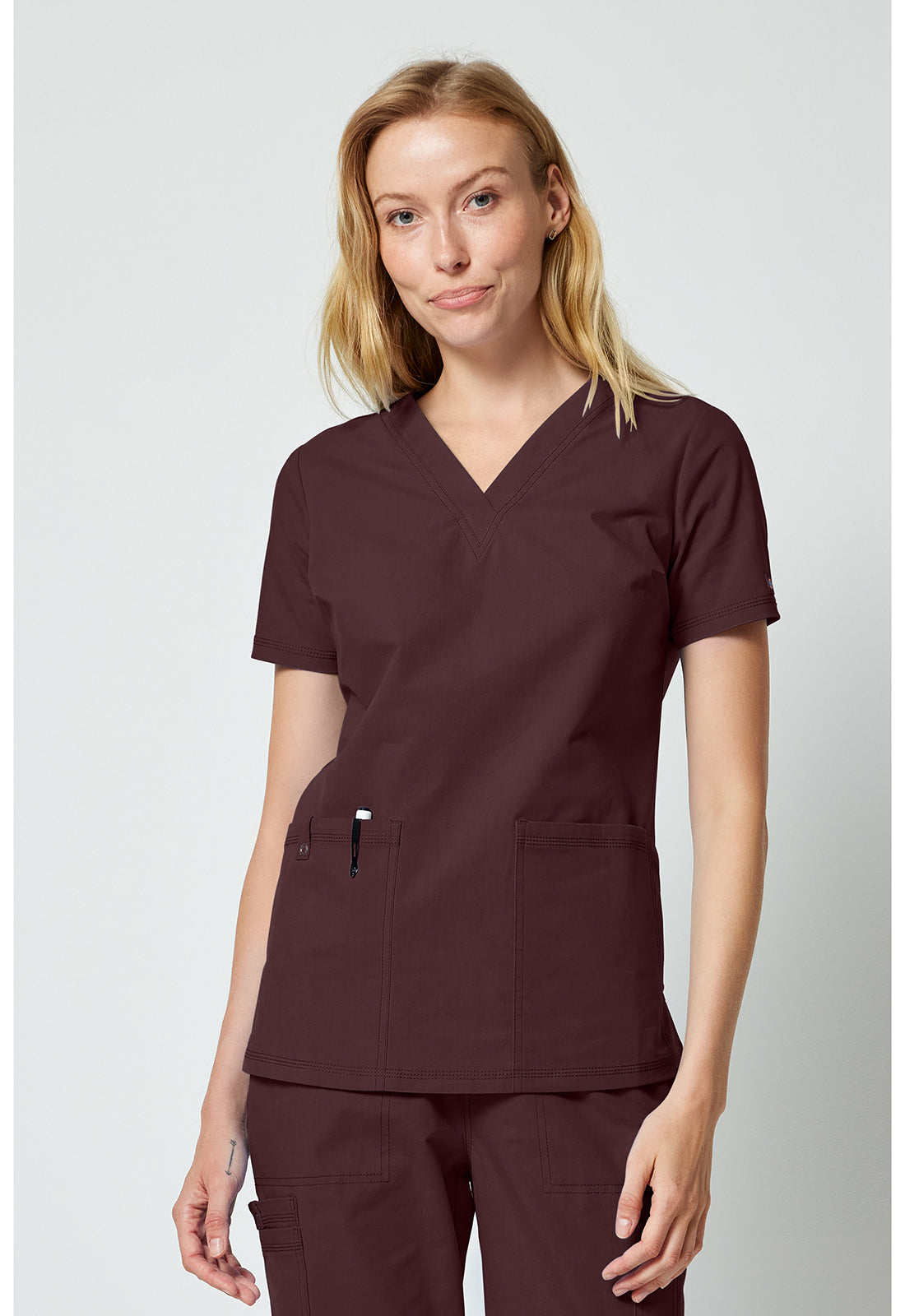 Forge DK856 Women's V-Neck Top Terrain