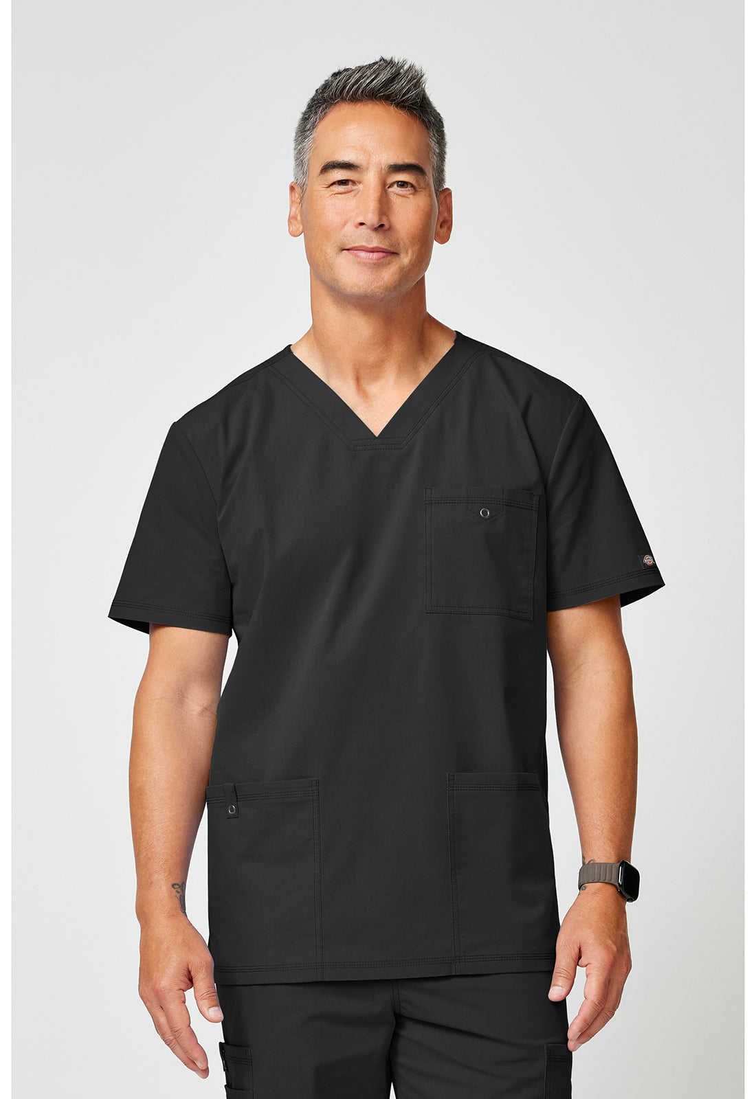 Forge DK859 Men's V-Neck Top Black