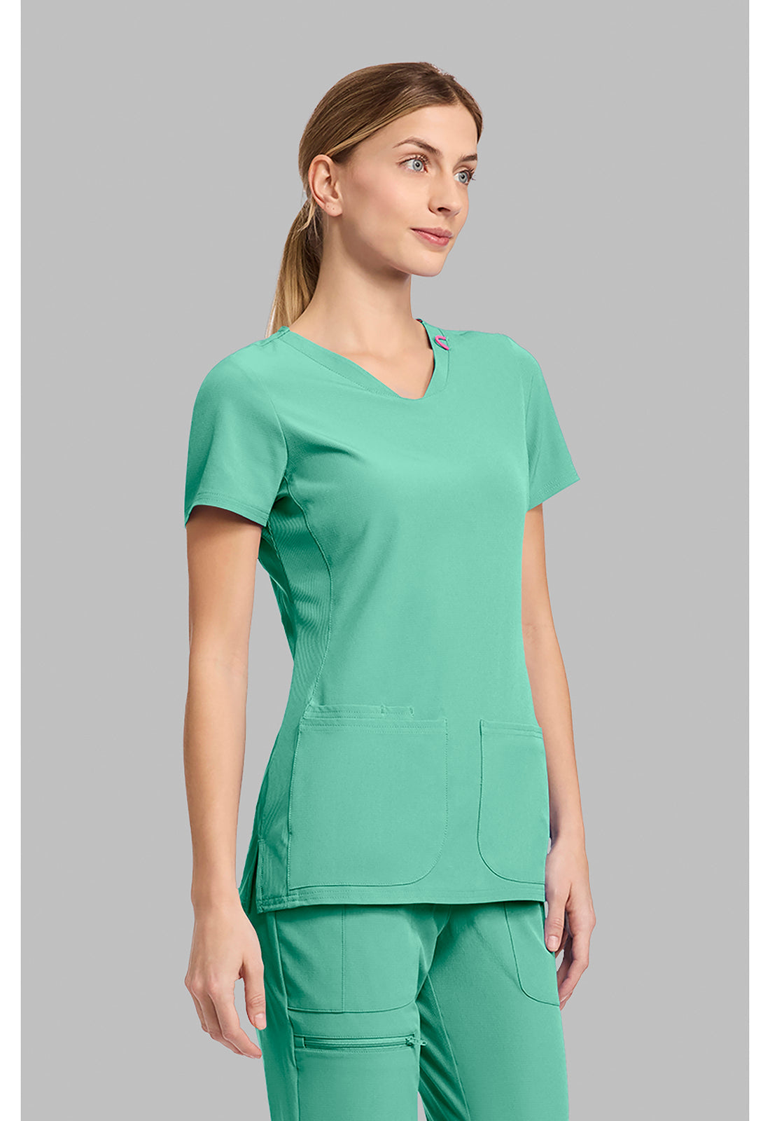 Amp MC702 Women's V-Neck Scrub Top Mint Condition
