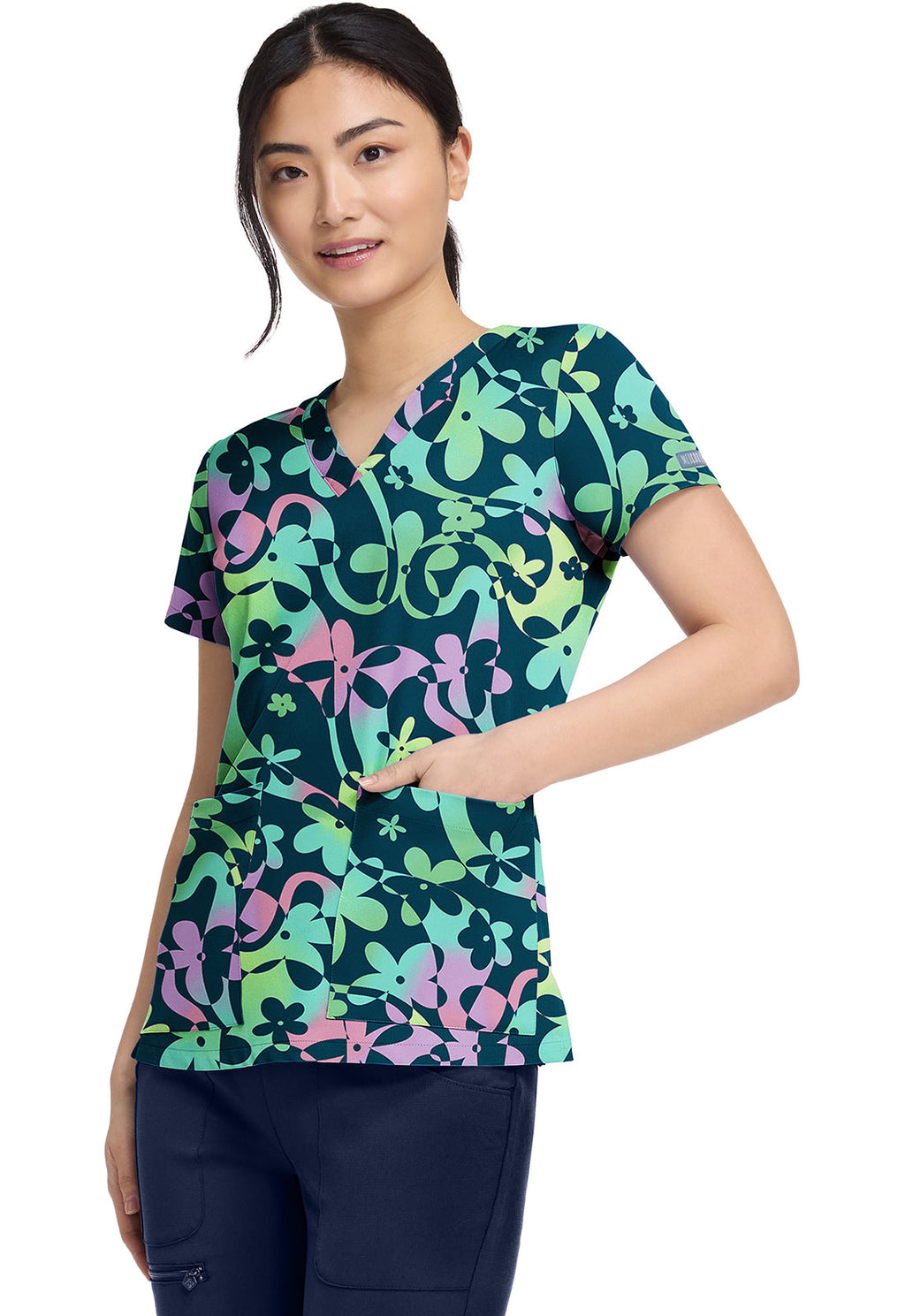 Prints MC8564 V-Neck Print Top Dizzy Daisy