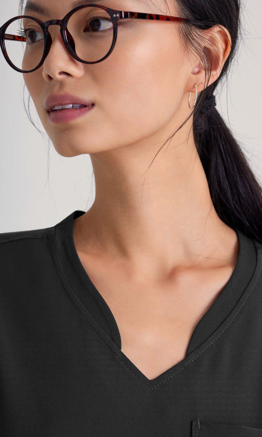 Grey's Anatomy Evolve GSST181 Sway Tuck-In Scrub Top Black