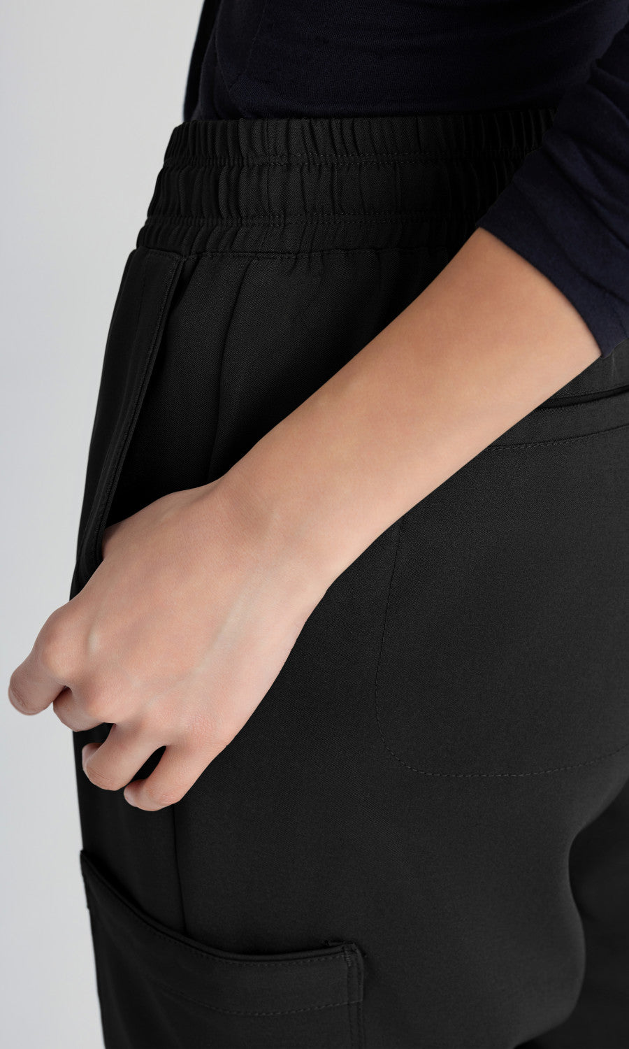 Grey's Anatomy Evolve GSSP625 Terra Scrub Joggers Black