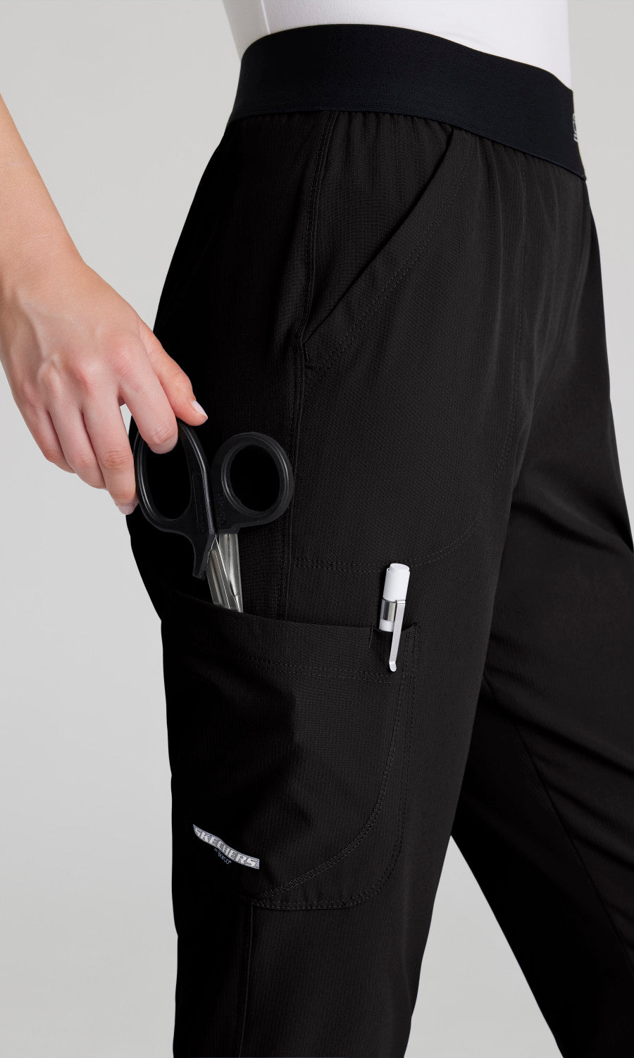 Skechers SK202 Breeze Scrub Pants Black