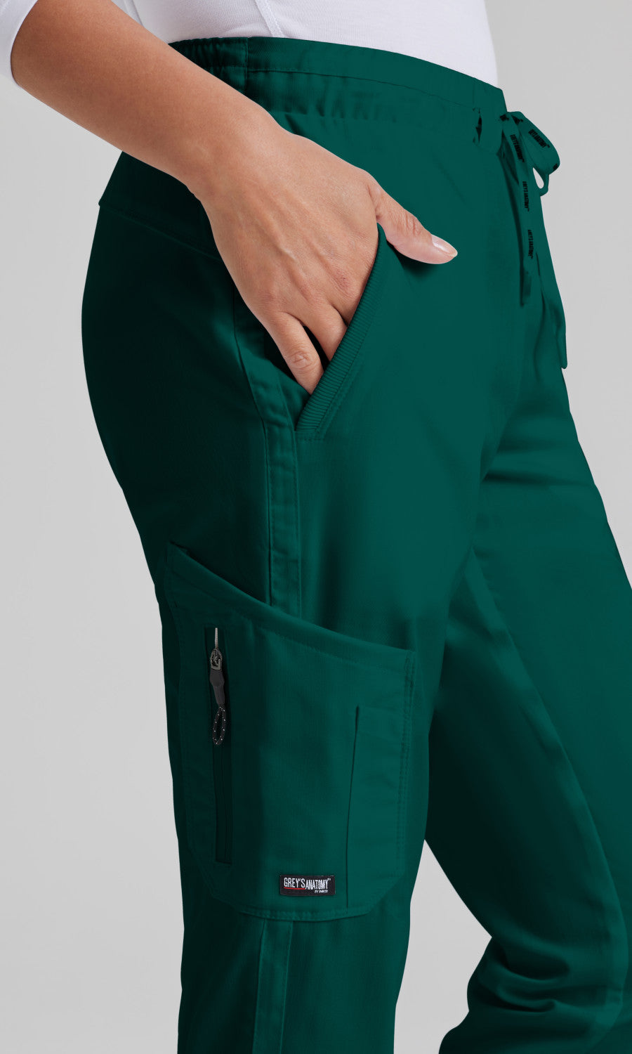 Grey's Anatomy GRP534 Kira Jogger Hunter Green