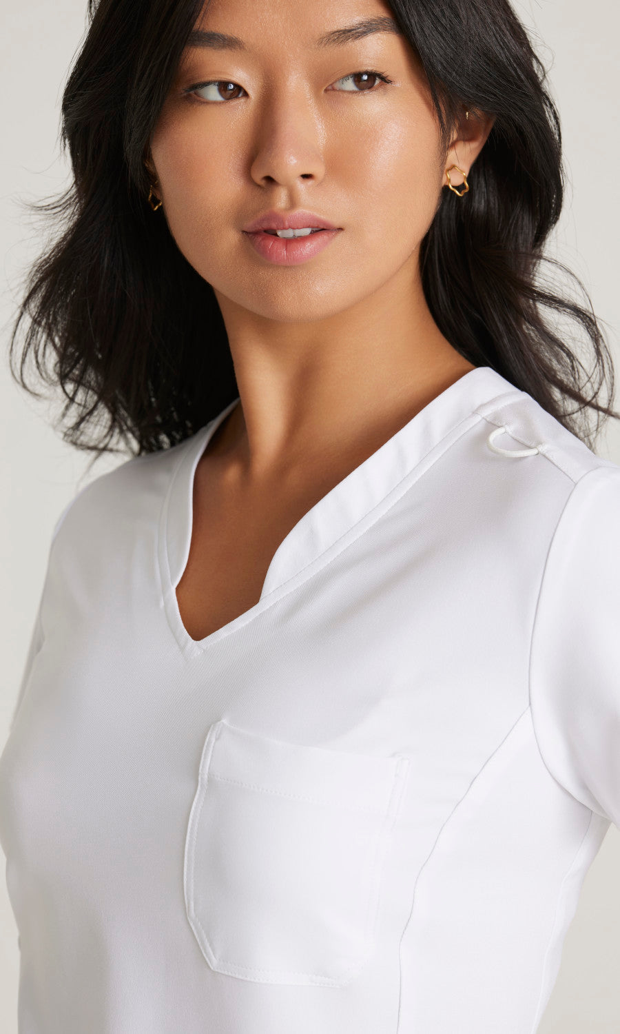 Grey's Anatomy Evolve GSST181 Sway Tuck-In Scrub Top White