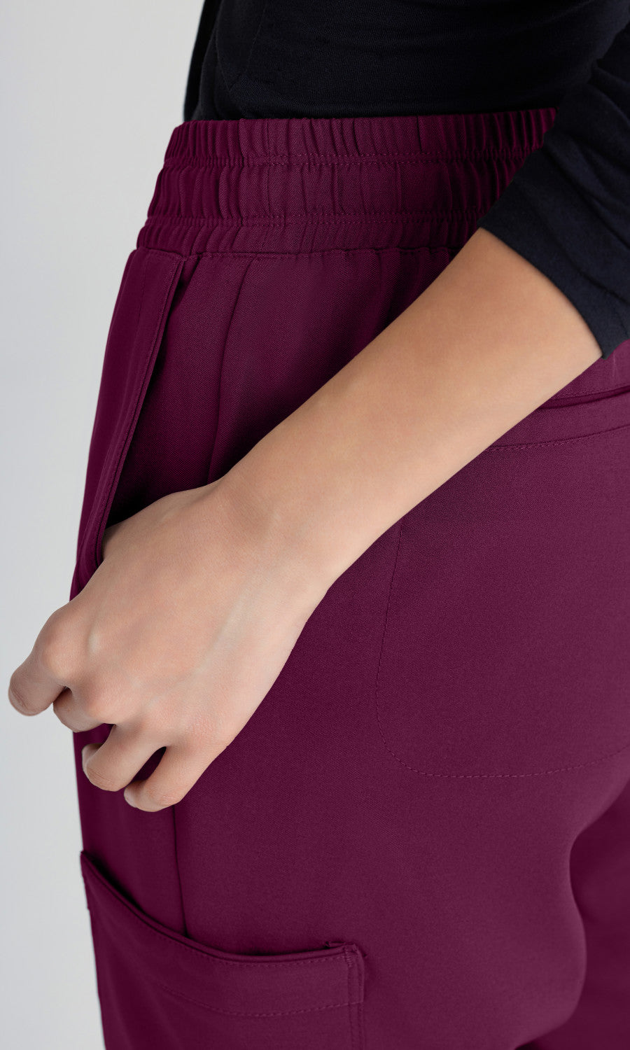 Grey's Anatomy Evolve GSSP625 Terra Scrub Joggers Wine