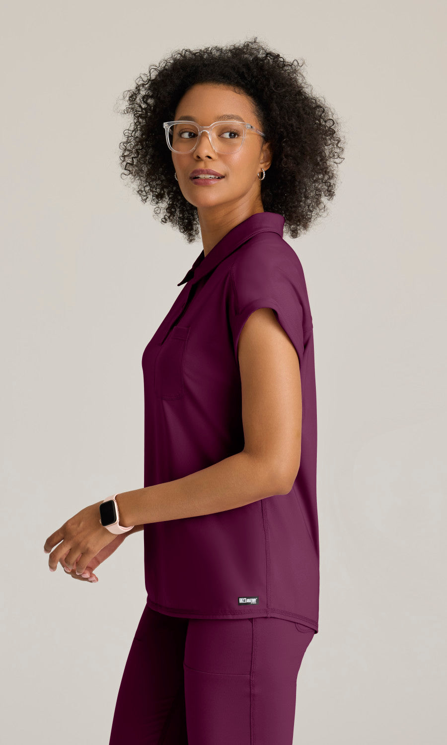 Grey's Anatomy Knits GRST254 Renew Knit Scrub Top Wine