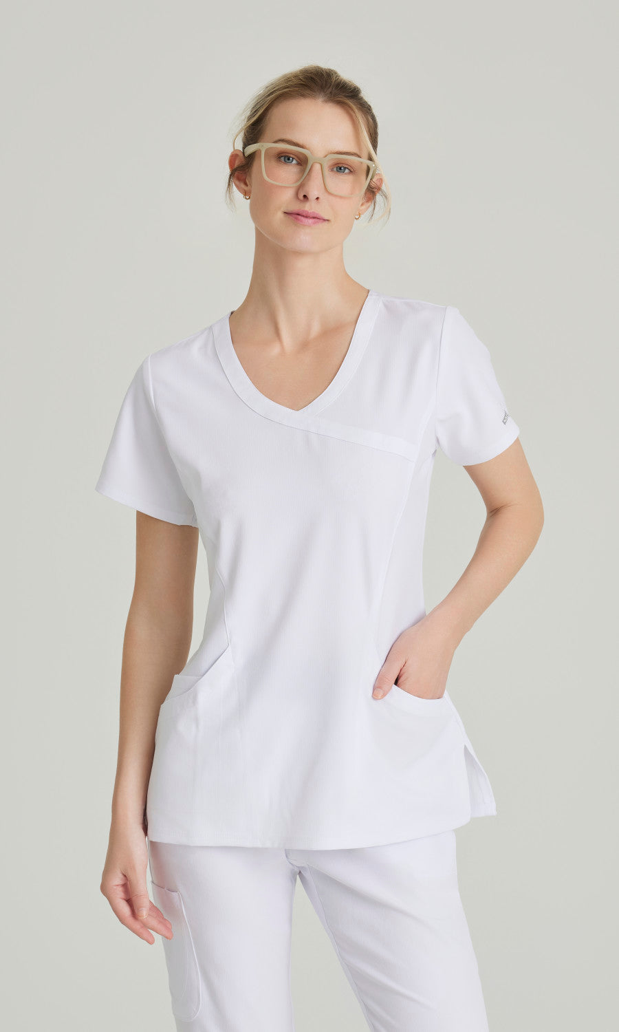 Skechers SK102 Reliance Scrub Top White